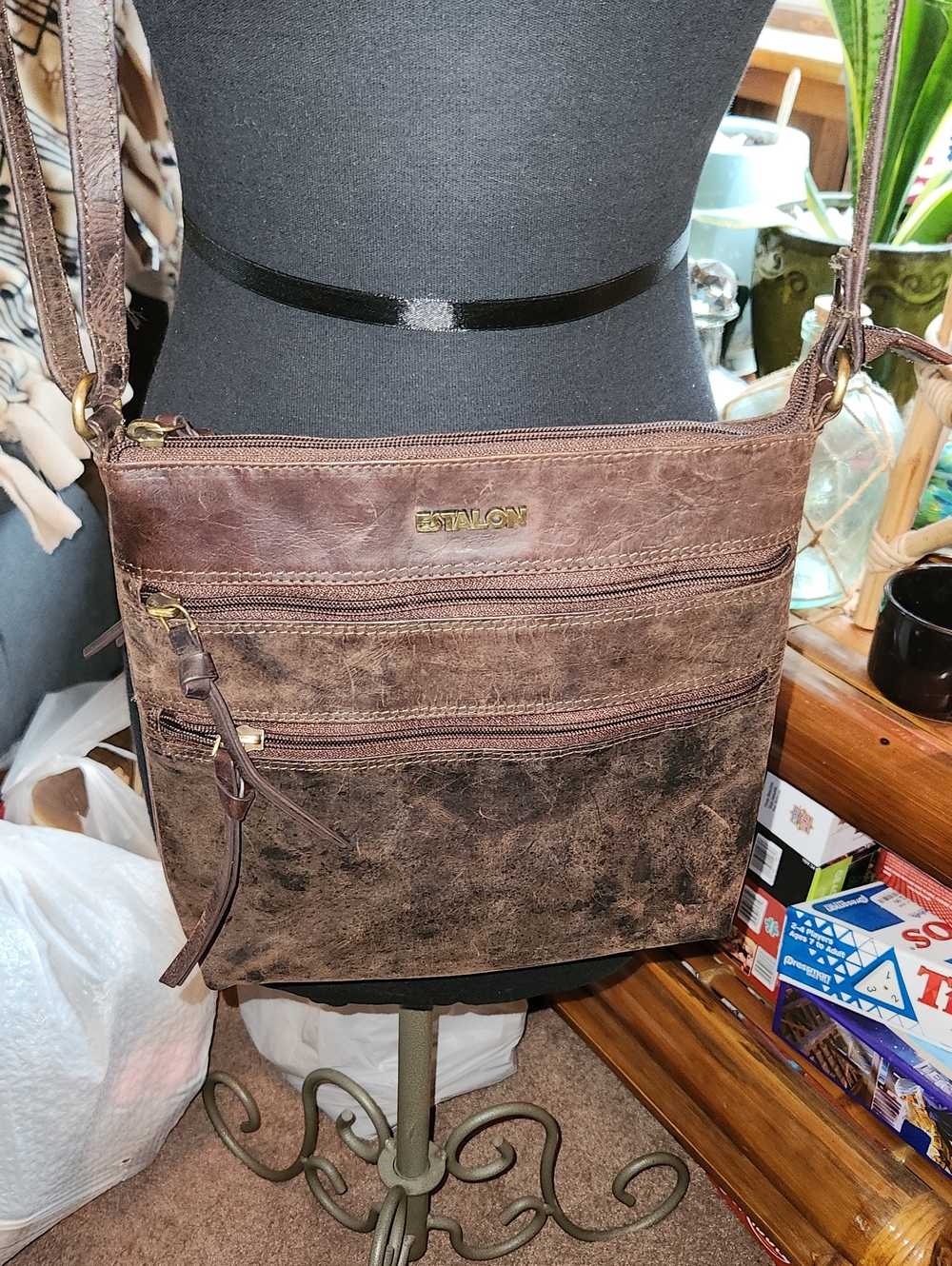 ESTALON Leather Crossbody Bag